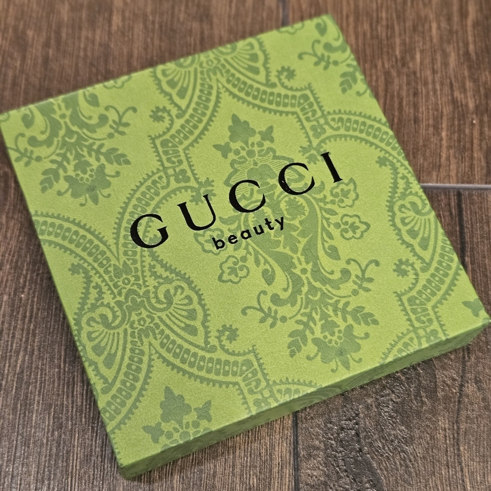 NIB Gucci Beauty Compact Mirror - Picture 6 of 7